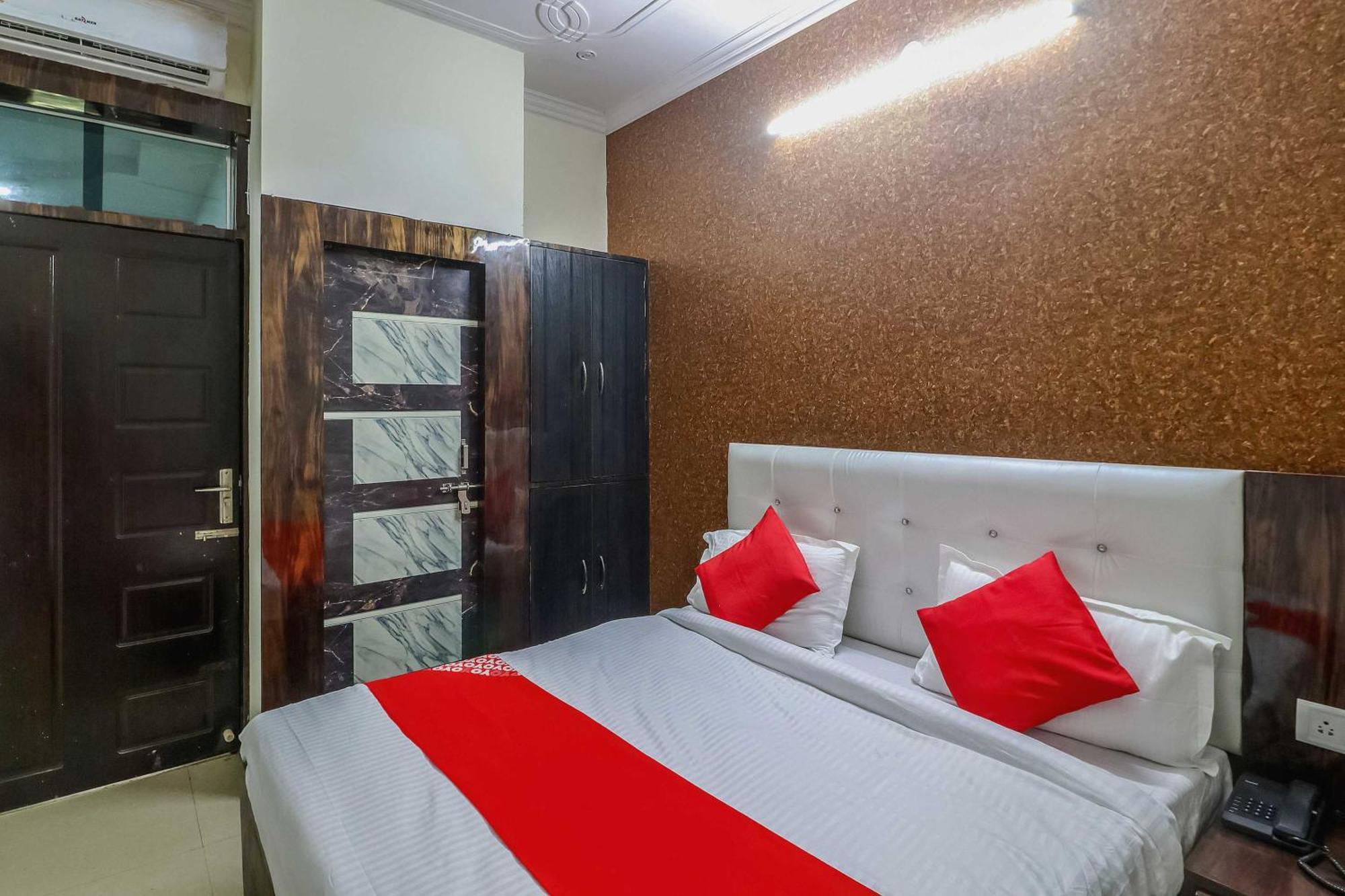 Hotel O Rodstar Chinhat 외부 사진