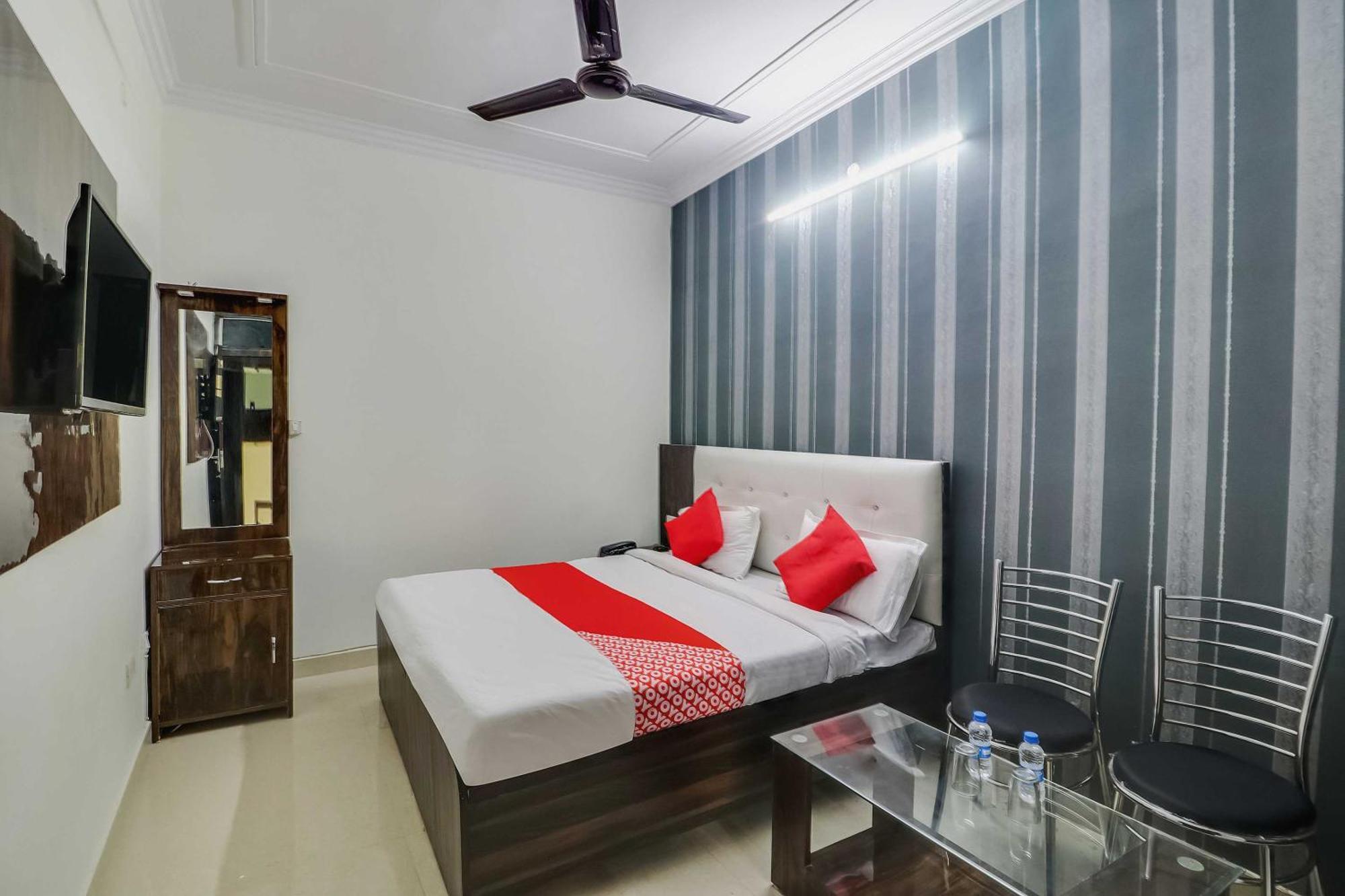 Hotel O Rodstar Chinhat 외부 사진